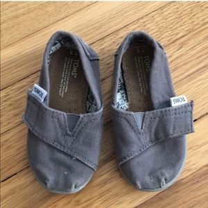 TOMS